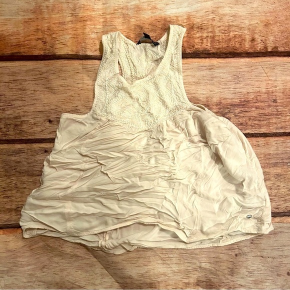 American Eagle Off White Festival Tank Size XXS Oversized! - Picture 1 of 3